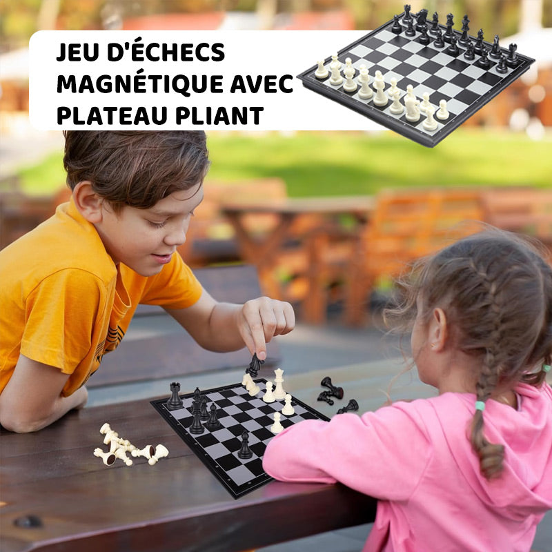 🔥 Šachovnica a figúrky v špeciálnej edícii k 250. výročiu